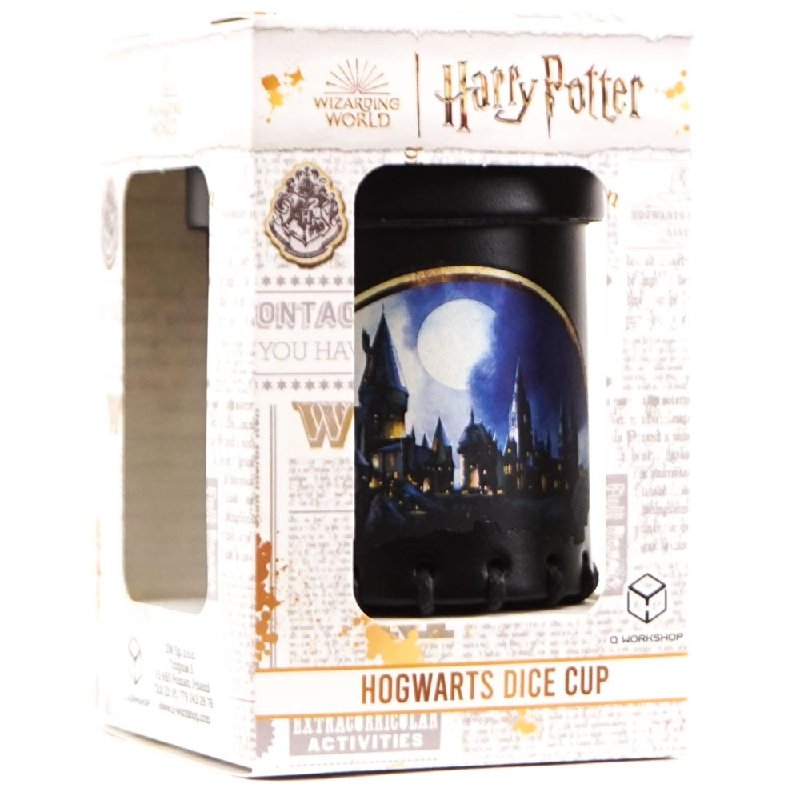 https://en.play-in.com/img/product/q-workshop-gobelet-a-des-harry-potter-hogwarts-boite-de-jeu.jpg